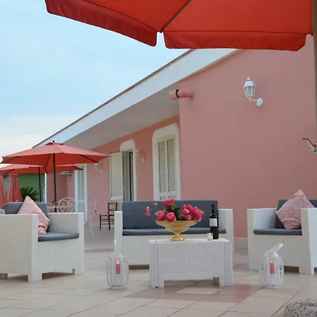 Isca Della Chitarra Bed And Charme 3*