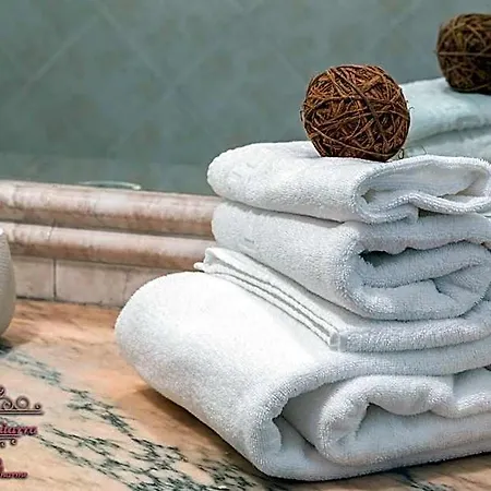 Isca Della Chitarra Bed And Charme 3*